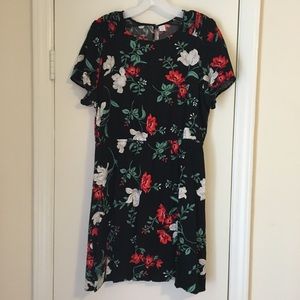 Old Navy Women’s Floral Dress